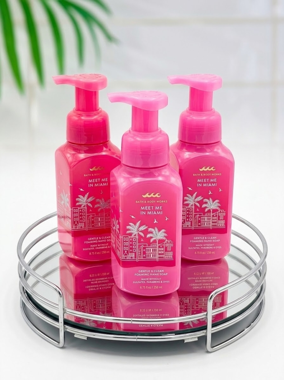 Bath & Body Works Meet Me in Miami Foaming Hand Soap Trio - Bright Pink